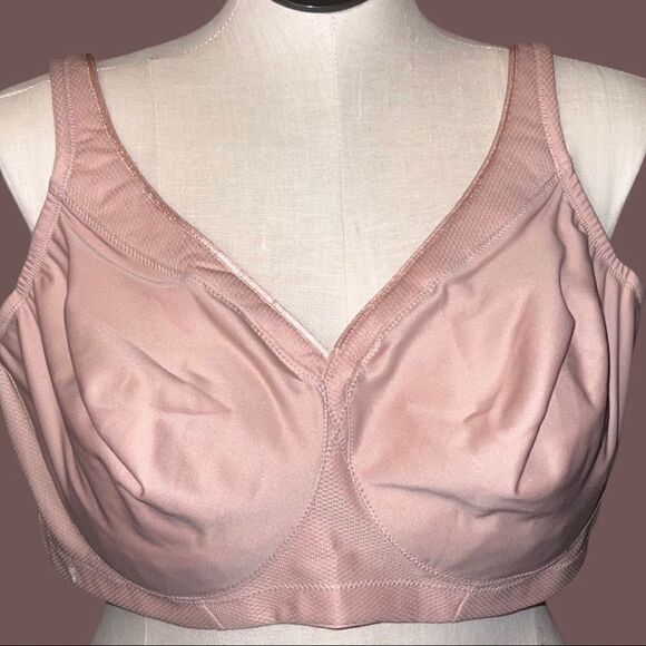 Glamorise Sport Non Molded Cup Bra Size 50C - Picture 1 of 6